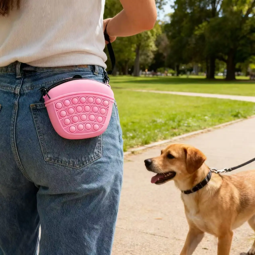 PawPocket™ Silicone Dog Treat Pouch