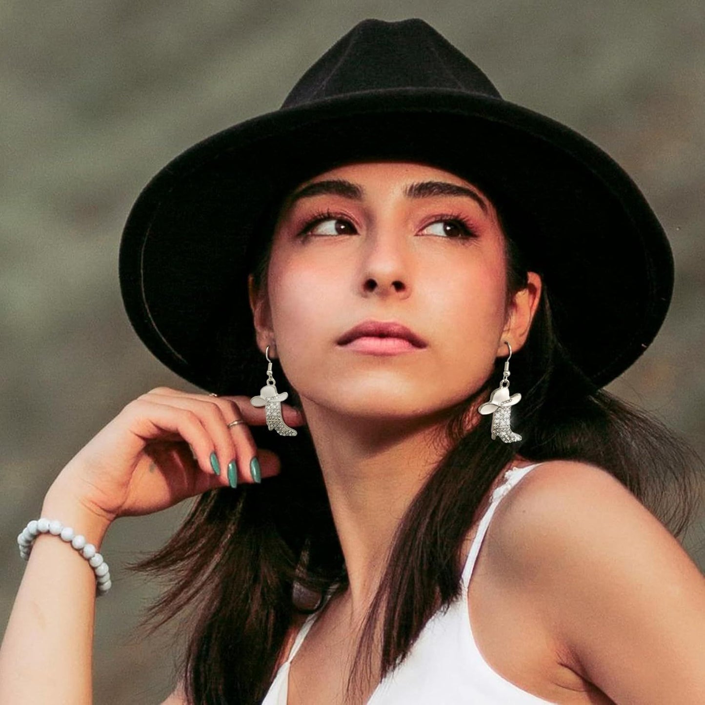 [Vintage Elegant Rhinestone Drop Earrings] Western Boot & Cowboy Hat Rhinestone Drop Earrings, Vintage Elegant Style Alloy Dangle Earrings for Women, Daily & Party Wear, Iron Ear Needle, Non-Feathered Fashion Statement Jewelr
