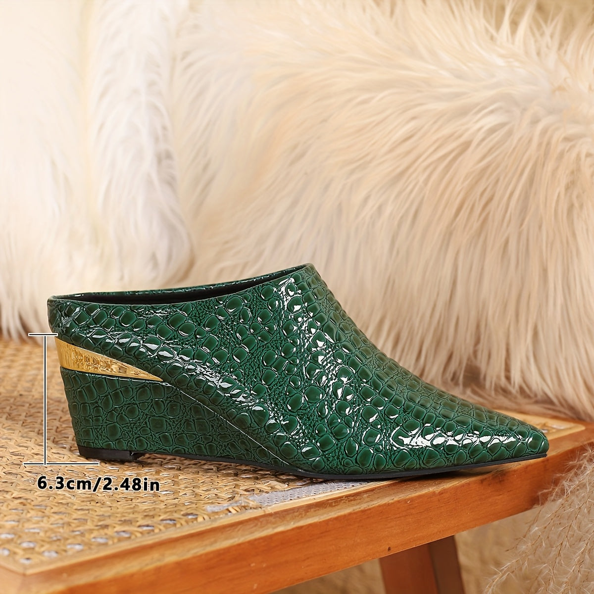 1 Pair Of Wedge Sandals, Stone Pattern, Blue And Green Wedge Shoes, Large Size Simple, One Foot Pedal, Pointed Toe Deep Mouth, Four Seasons Shoes, European And American Style, Goddess Shoes, Versatile Large Size Shoes, Wedge