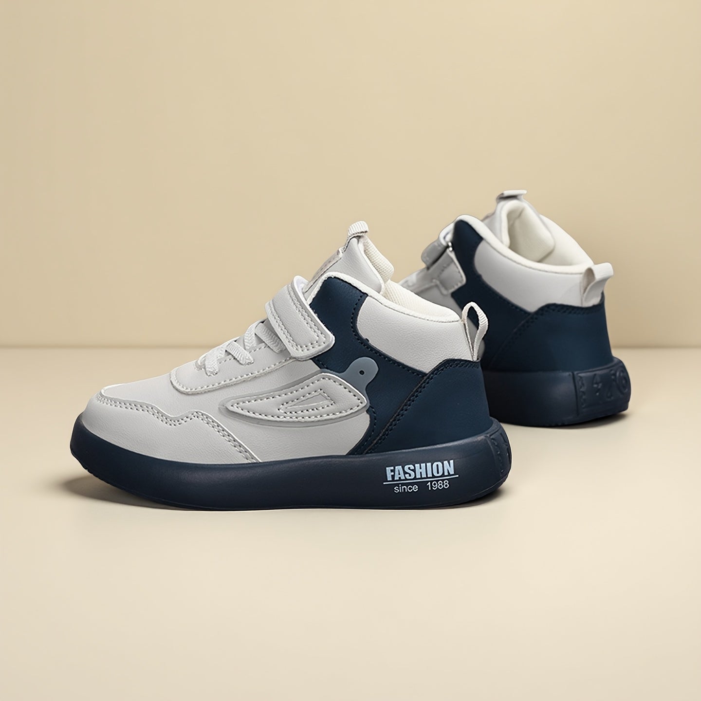 Boys' Lightweight Mid-Top Sneakers with Closure - Breathable -like Upper, Cushioned EVA Sole & Arch Support - All-Season Black/White Sneakers for Running, Gym, School & Casual Attire - Comfortable Casual Sports Shoes for Acti