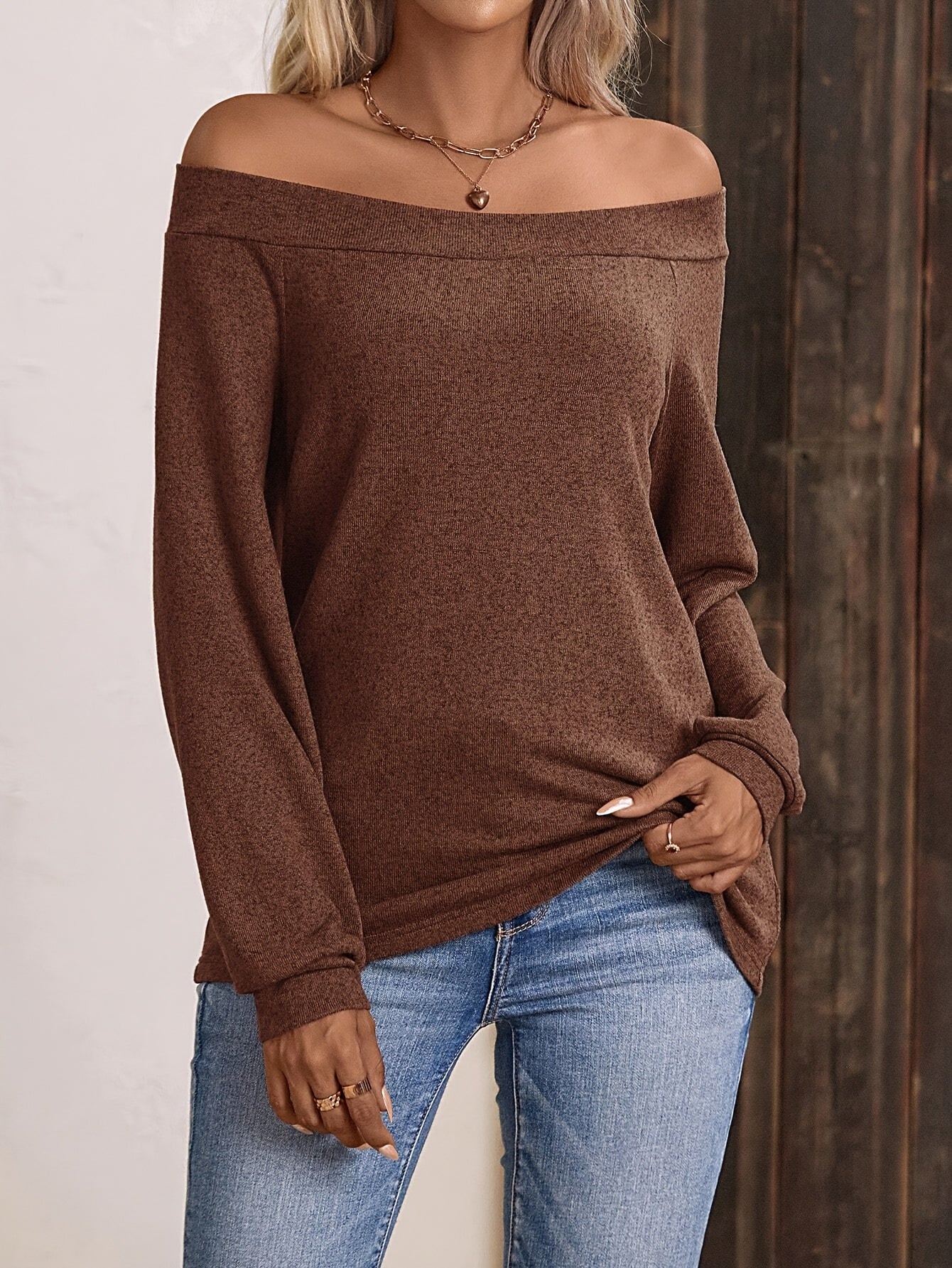 LUNE Women's Elegant Off-Shoulder Brown T-Shirt - Long Sleeve Ruched Detail Top, 100% Polyester, Medium Stretch, Solid Color Chic Blouse for Spring & Fall