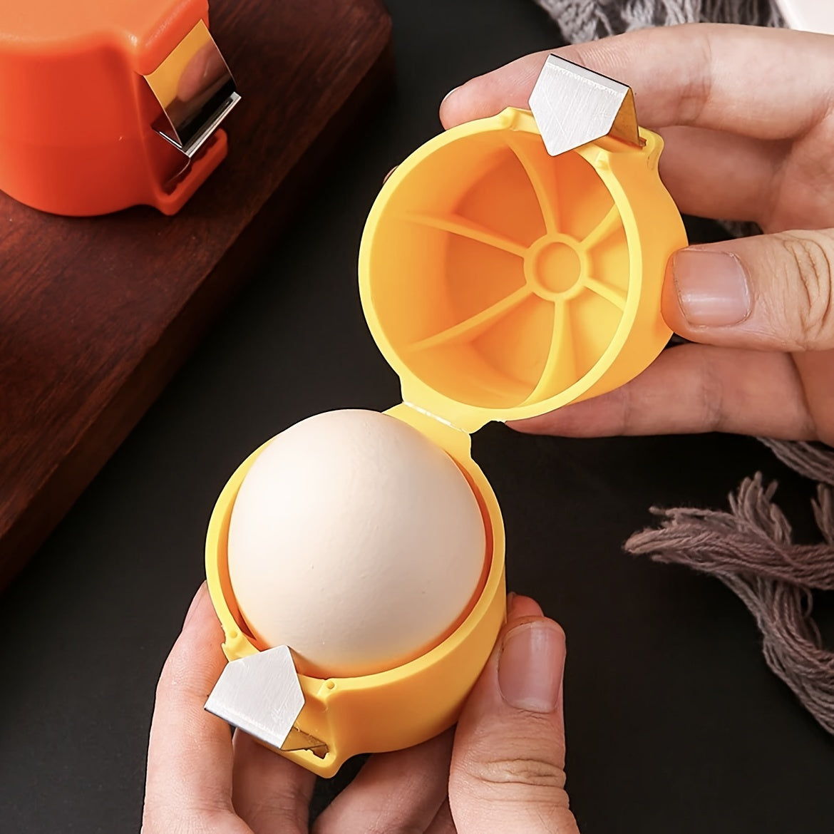 [Quick Peel | Yolk Splitter] Easy Clean 1pc Eggshell Separator | Quick Peel & Yolk Splitter | Essential for Kitchen Baking