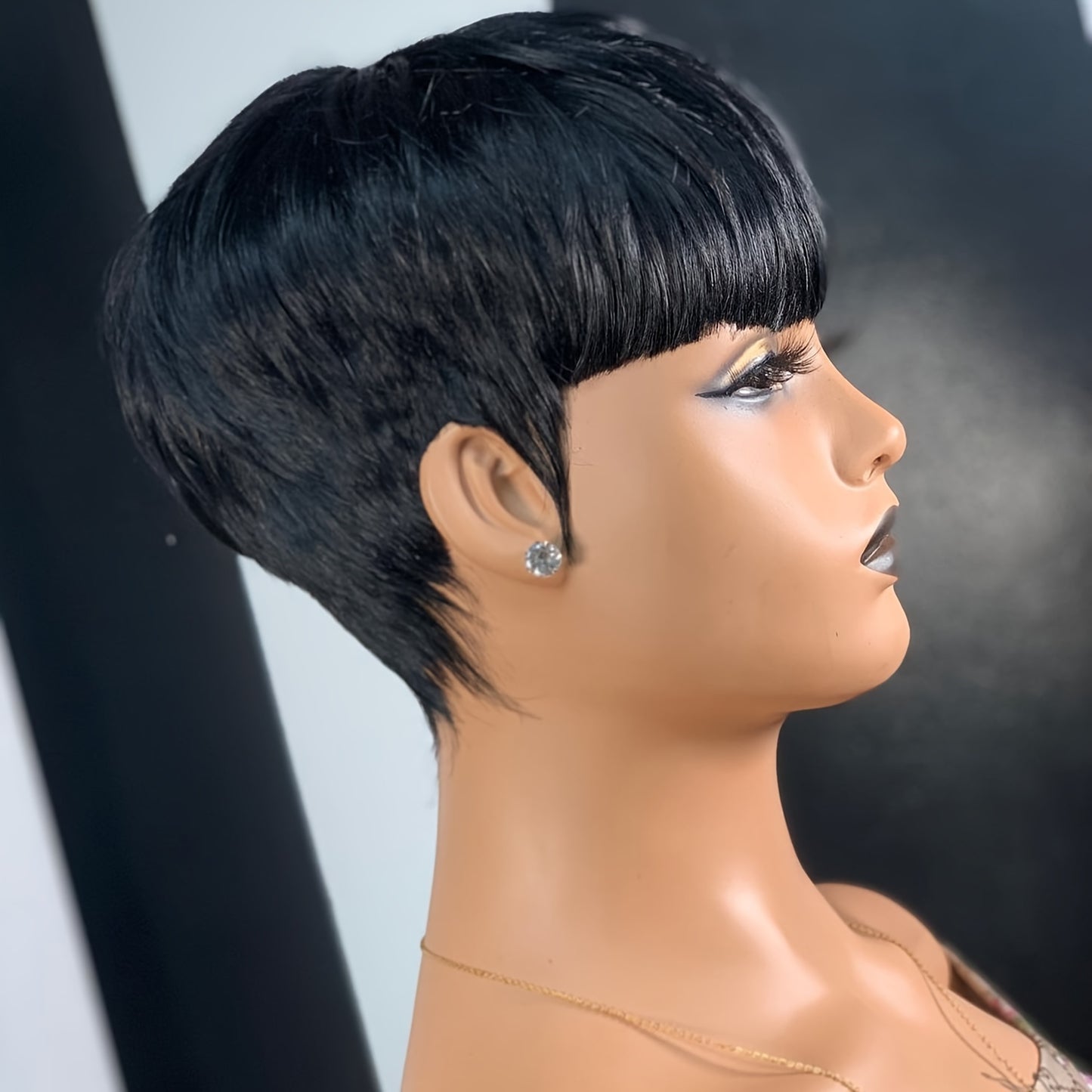 1B Brazilian Remy Human Hair Pixie Cut Wigs for Women with Bangs, Short, Layered, 9A, Full Machine Made, Natural Black Color, Glueless