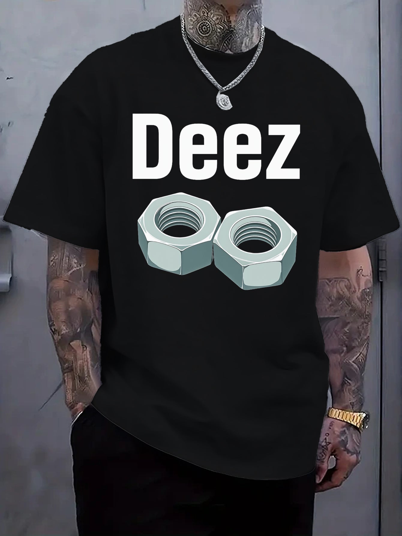 Men's Casual Loose Fit Round Neck T-Shirt - White Tee with Bold "Deez" Text & Nut Graphics, Machine Washable Streetwear Top for Everyday Comfort