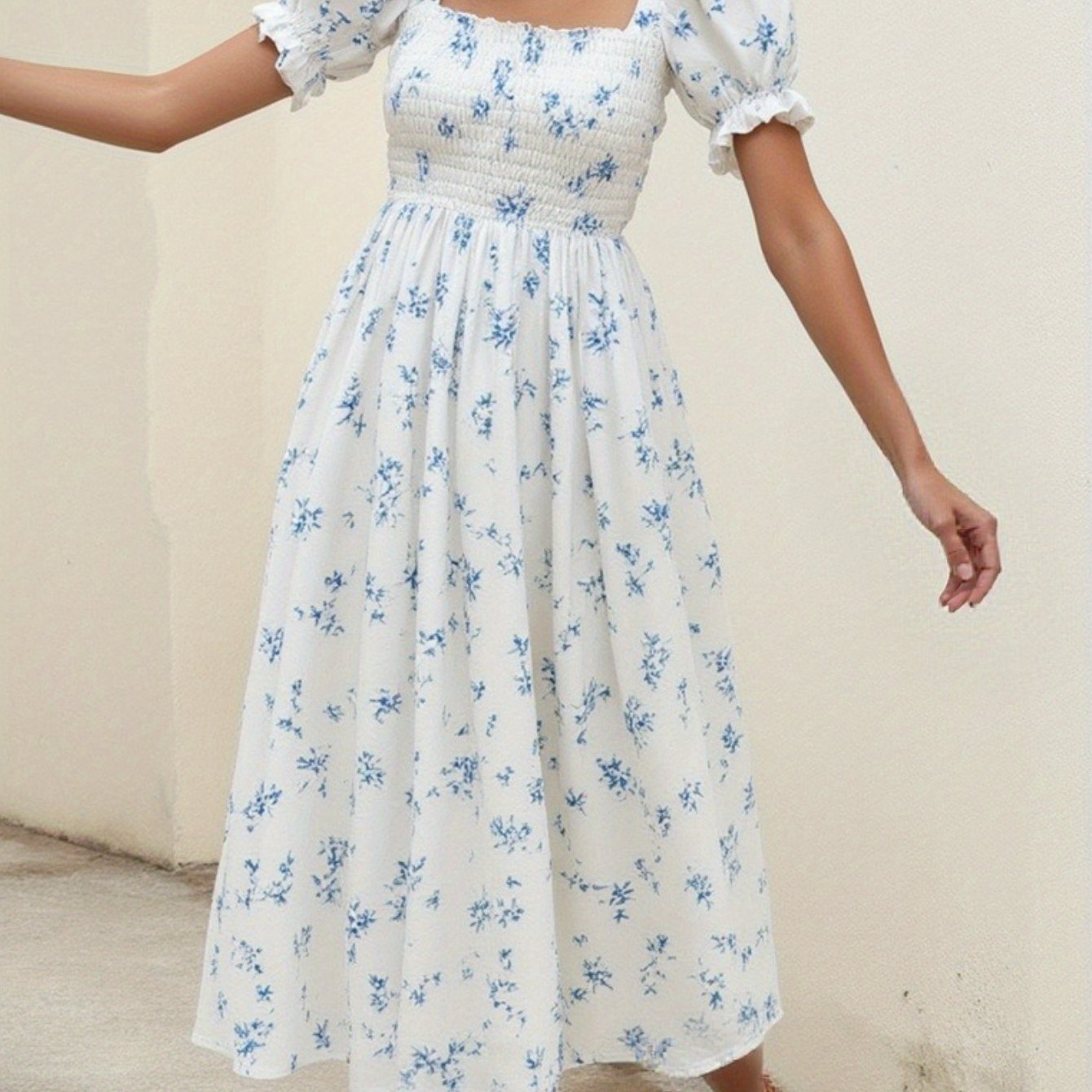 Elegant Spring/Summer Women's French Floral tea party dress - Square neck, Non-Stretch flared skirt for casual outing