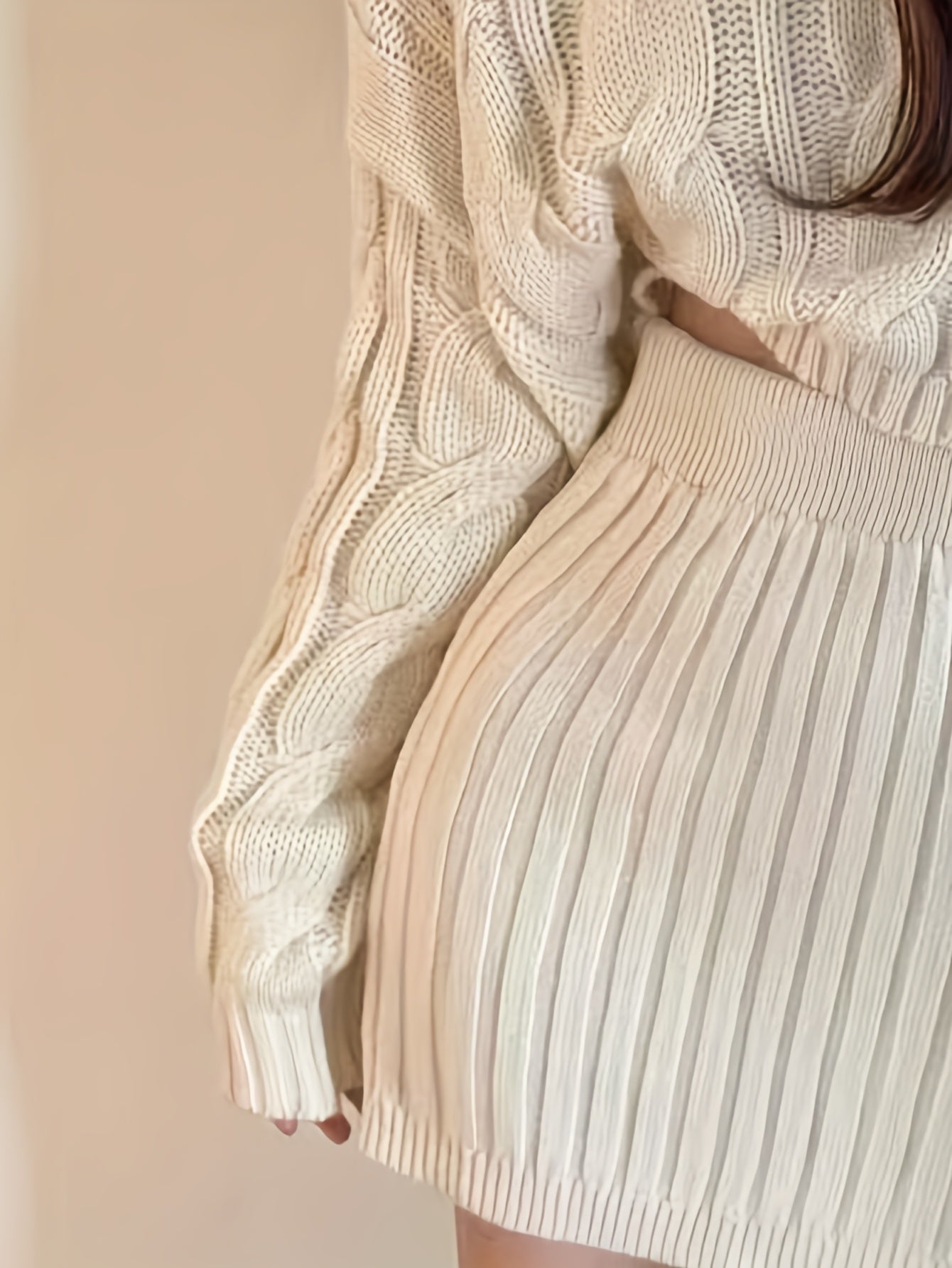 New Retro Elegant Hooded Ribbed Sweater High-Waisted Stretchy Waist-Cinching Skirt Suit