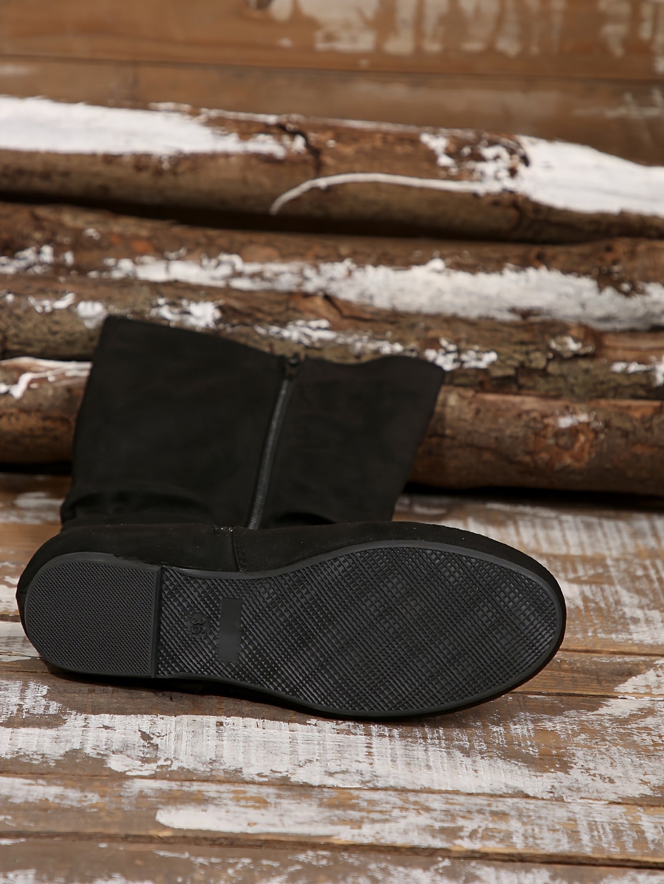 [Women's Ankle Boots] Women's solid color mid-calf ankle boots with pleated design on the boot shaft and zipper on the side. Fashionable Women's ankle boots, suitable for matching with skirts pants in autumn and winter