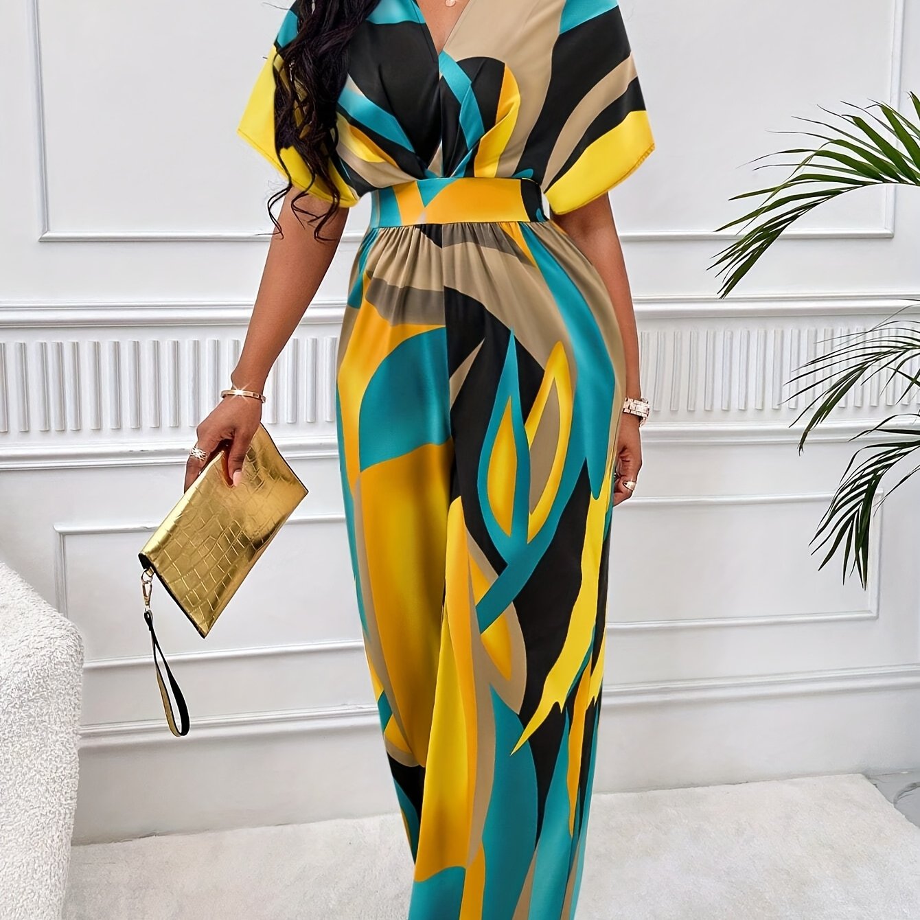 [Vibrant Jumpsuit] Vibrant Geometric Women's Jumpsuit - V-Neck, Polyester, Batwing Sleeves, Tie Waist, Machine Washable, Perfect for All Seasons