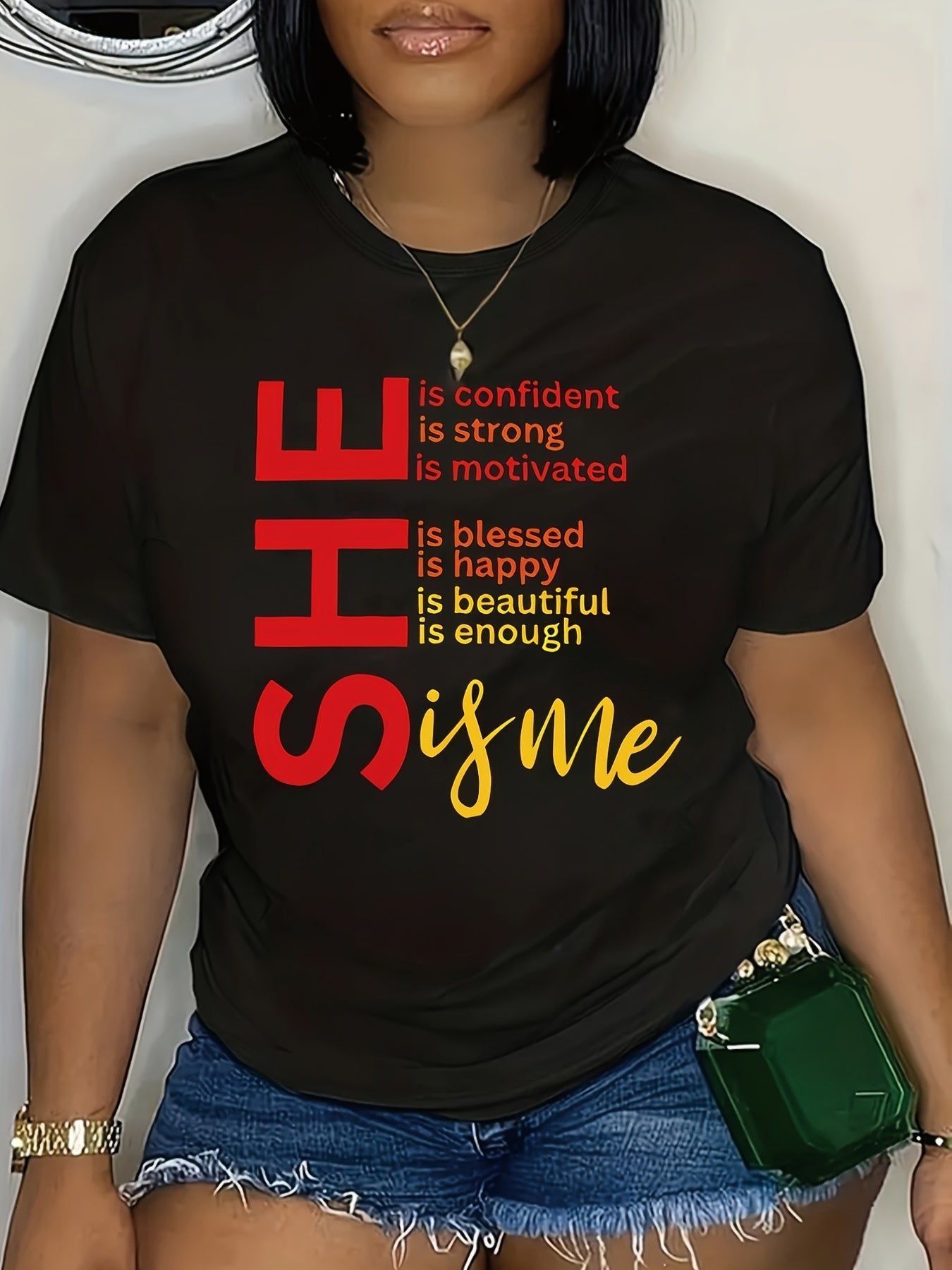 Plus Size She Is Me Print T-Shirt - Women's Casual Crew Neck Short Sleeve Tee, Plus Size Clothing with Fun Graphic Design