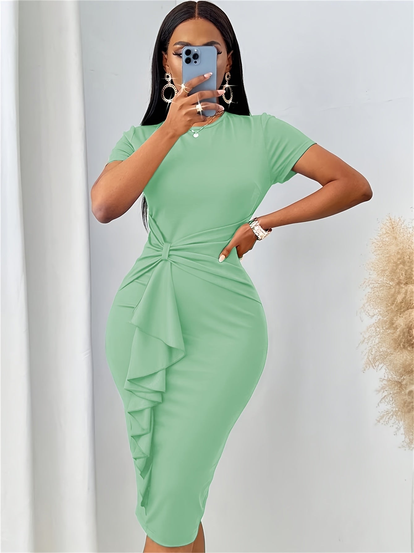 Women's Elegant Solid Color Round Neck Short Sleeve Dress with Bow Detail & Back Slit - Bodycon Fit, Knee-Length, Machine Washable Summer Party Dress, Tight Fitted Dress, Cinched Waist Style, No Stretch Fabric, Evening Wear,