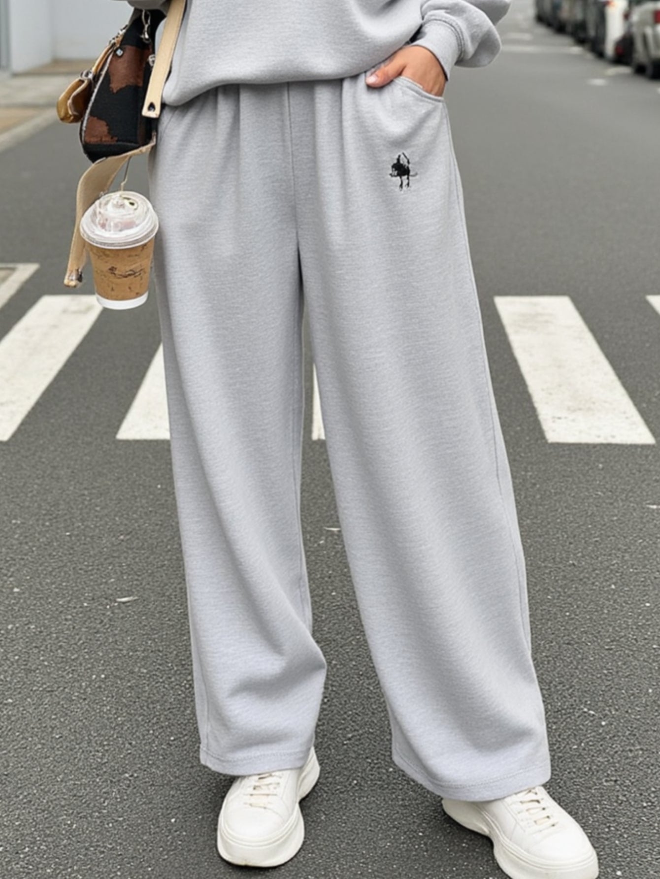 Women's Stylish Light Grey V-Neck Sweatshirt & Jogger Set - Cozy Fall & Winter Outfit with Pockets, Casual Crew Neck, Long Sleeve, Loose Fit for Casual Attire, Casual Wear|Vneck Design| Construction, Sweater Set