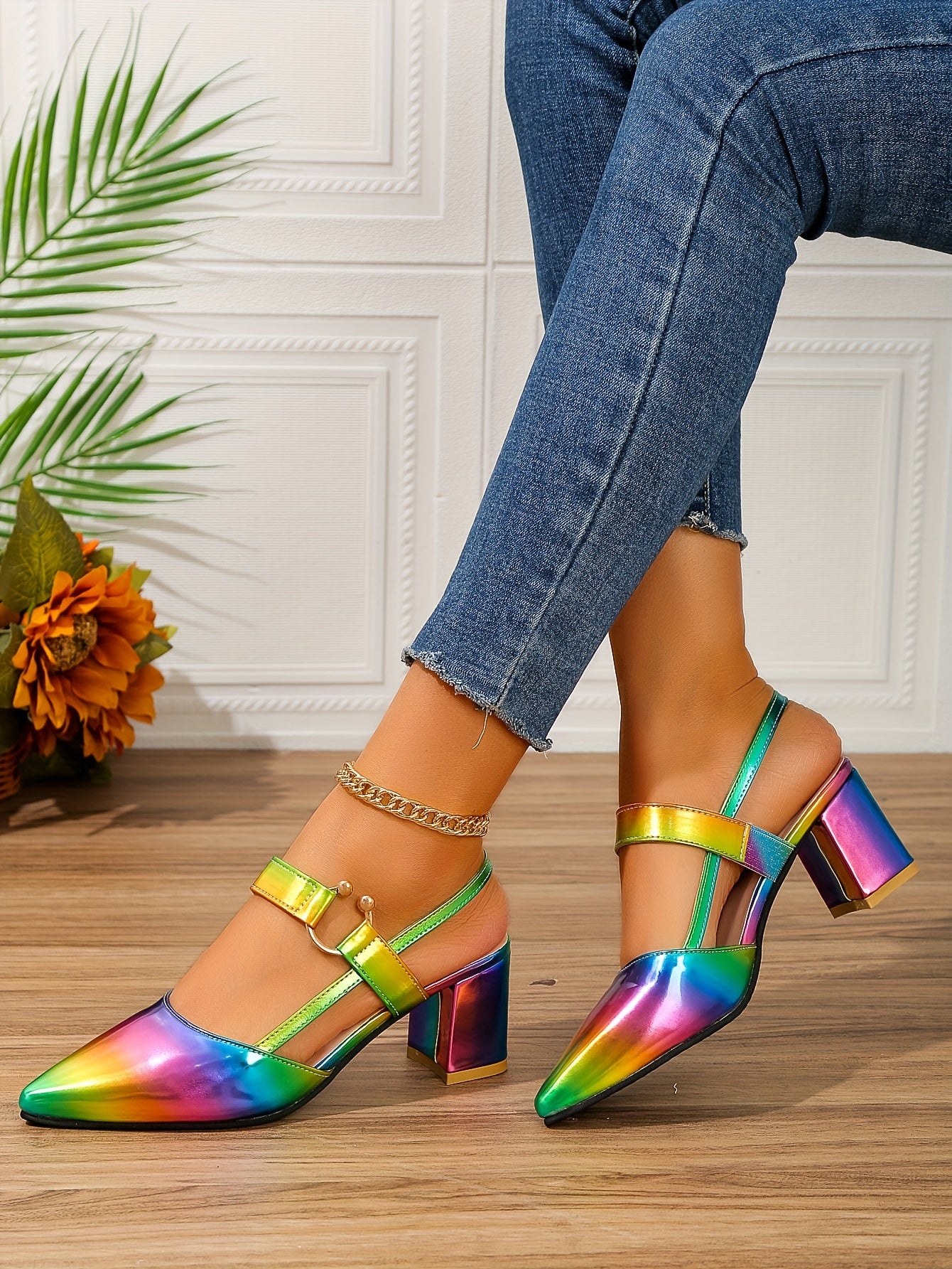 [Thick Heel Sandals] Medium Heel Ladies Pointed Toe Baotou Thick Heel Fashion Sandals Versatile Shoes