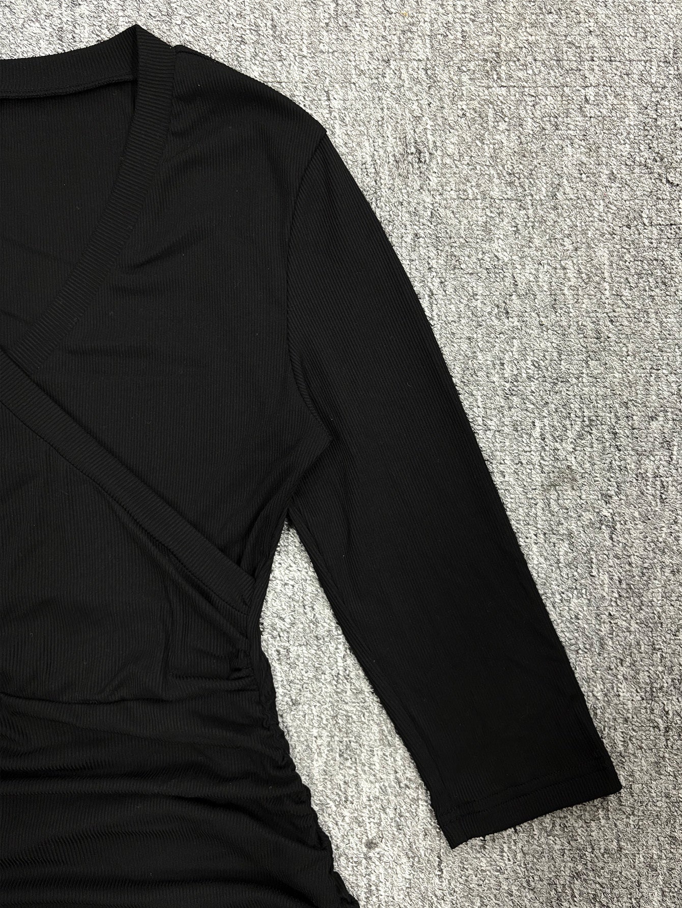 Women'S Sexy V-Neck Ribbed Dress with Asymmetrical Side Pleats and 3/4 Sleeves - Slim Fit, Long Sleeve, Solid Color, Perfect for Fall, Casual Attire|Asymmetrical Hemline| Construction