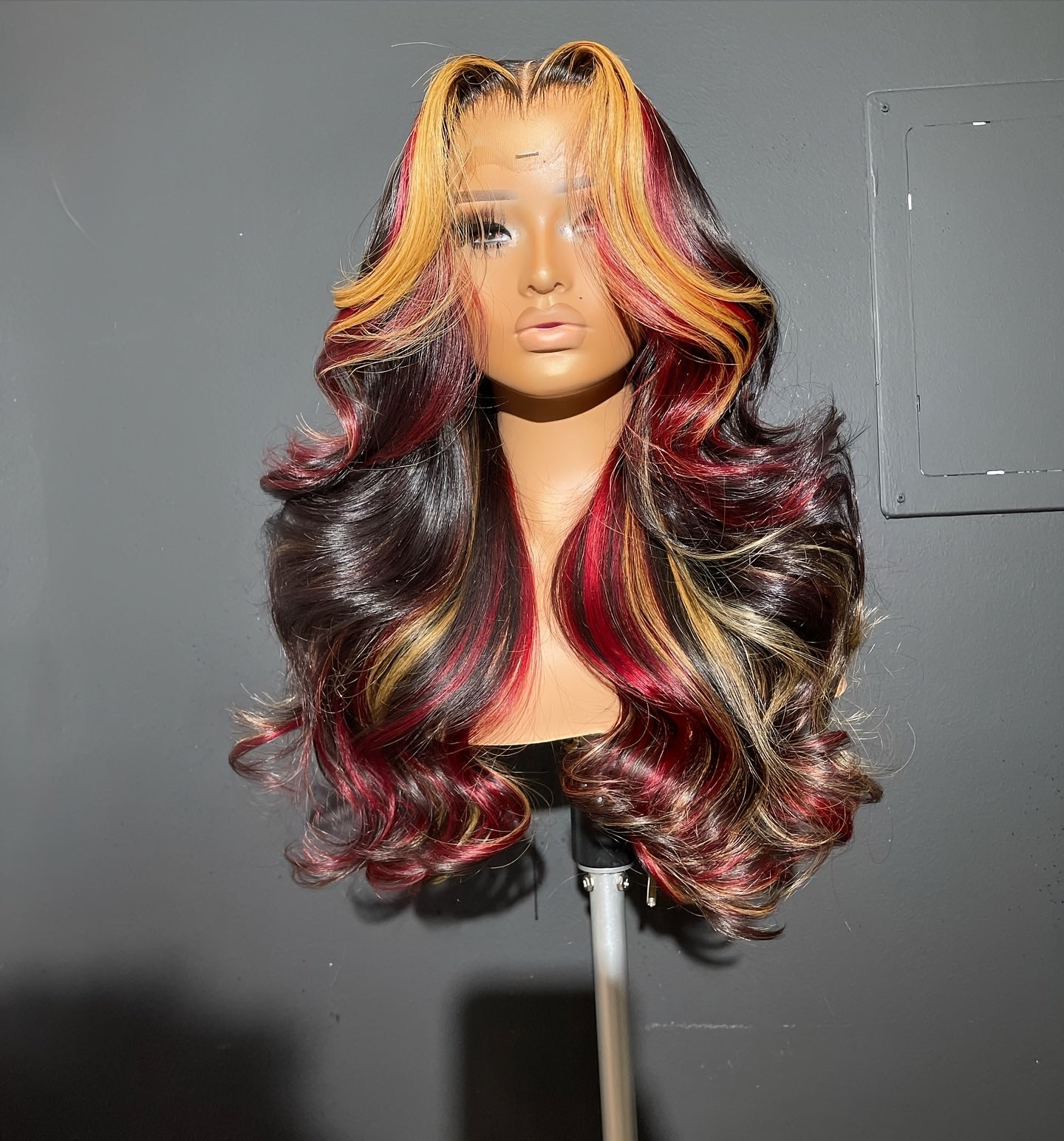 13x4 HD Lace Front Wig with Blonde & Red Highlights - Body Wave Synthetic Hair 180% Density Pre-Plucked Glueless 28 Inch Natural Look for Women All Ethnicities, Versatile Hairpiece | Elegant Hairpiece