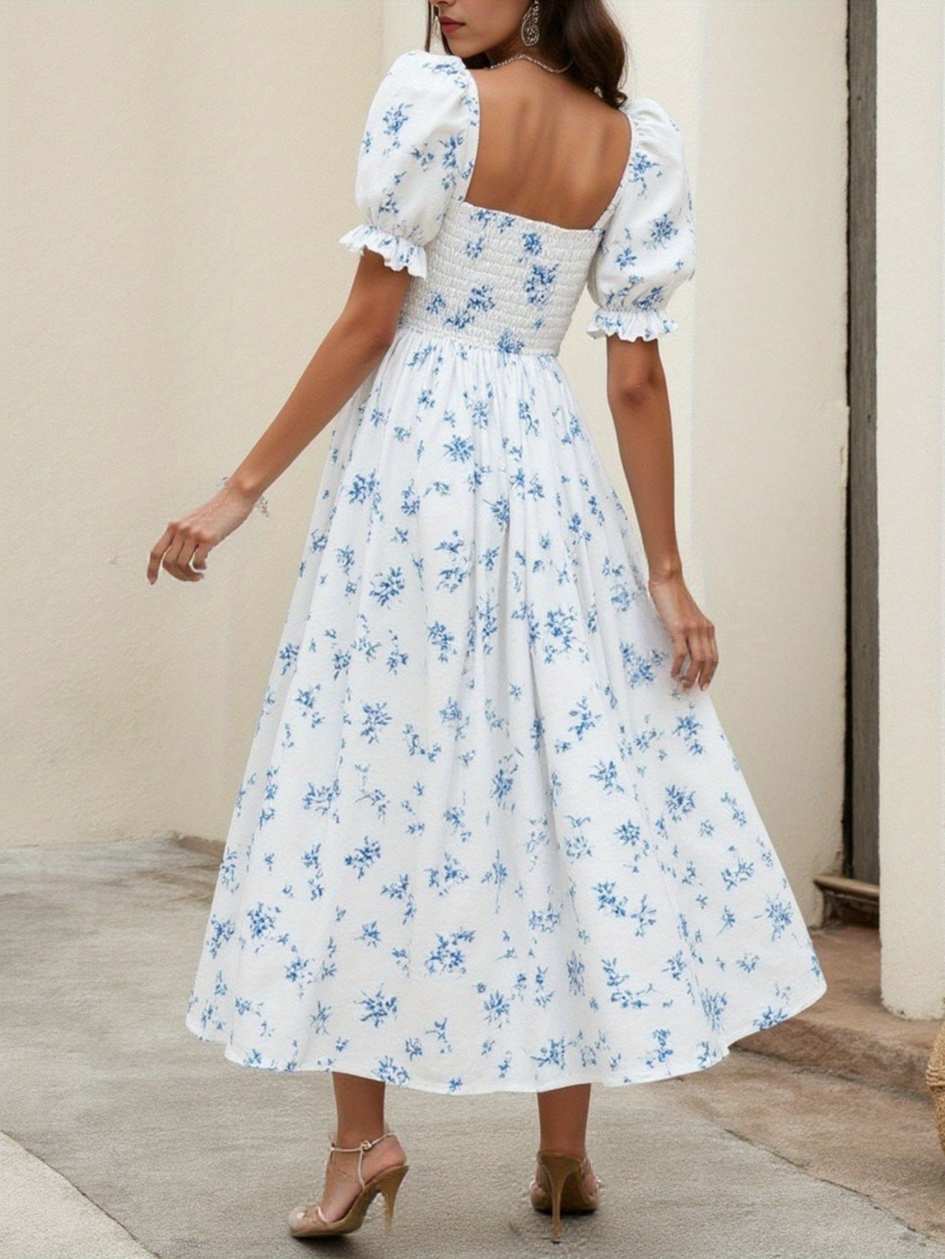 Elegant Spring/Summer Women's French Floral tea party dress - Square neck, Non-Stretch flared skirt for casual outing