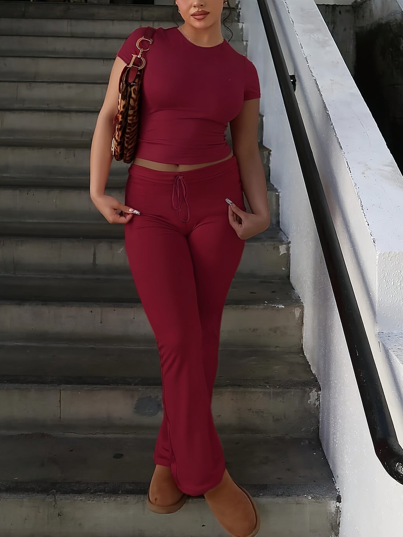 Maroon Women's Two-Piece Set: Short Sleeve Crop Top & High-Waisted Wide-Leg Pants - Cozy Fleece Loungewear with Drawstring Waist, Soft & Comfortable for Casual Home Wear, All-Season Wear, Loungewear Set|Casual Style|Soft Flee