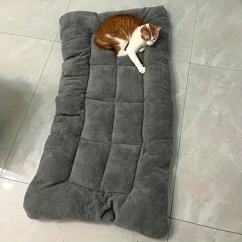 Extra Large Plush Dog Bed Sofa - Thick Soft Polyester Pet Mattress for Small Medium Large Dogs & Cats, Cushioned Rectangular Design with Grid Pattern, All-Season Cozy Furniture for Indoor/Outdoor Use, Pet Furniture Bed, Cozy