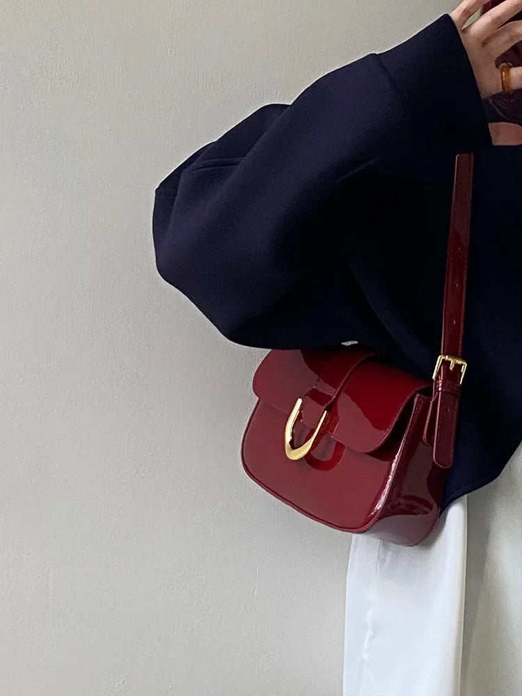 Fashionable and Leisure hand bag Bag Luxury Underarm Versatile One Shoulder Crossbody Bag French Small Small Body Bag Single