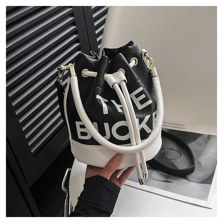 New Fashion Women's Bucket Bag Trend Brand Casual Versatile Shoulder Bag High-end Classic Crossbody Bag Designer Luxury Handbag