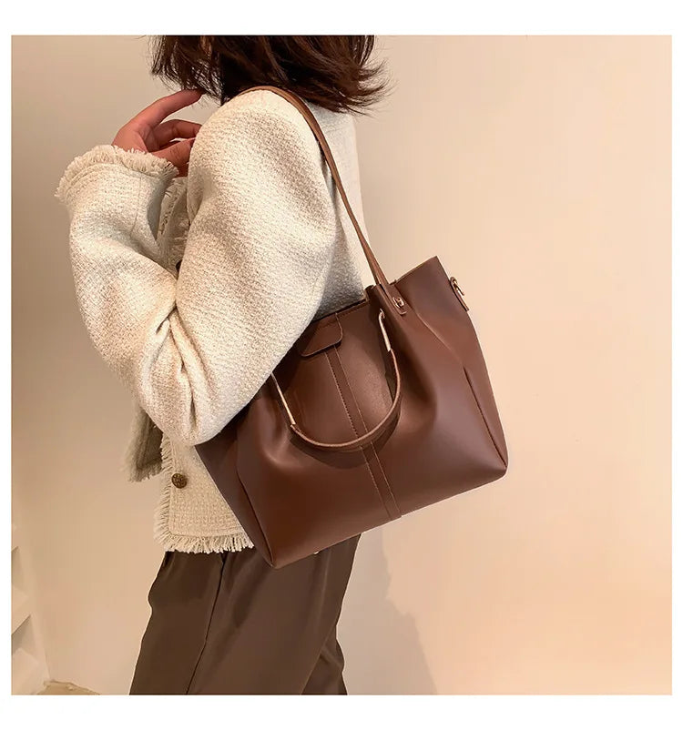 Retro Minority Design Portable Large Capacity Bag for Women 2023 New Trendy All-Match Commute Crossbody Tote Bucket Bag