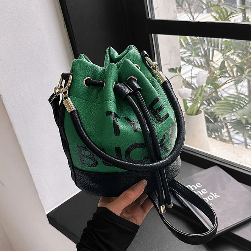 New Fashion Women's Bucket Bag Trend Brand Casual Versatile Shoulder Bag High-end Classic Crossbody Bag Designer Luxury Handbag