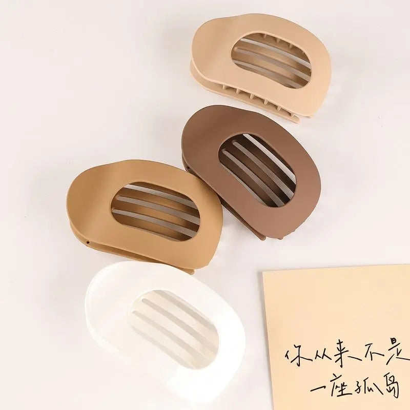 1pc  New flat circular hair clip with duckbill grip, strong teeth, bendable and comfortable curved design for hair clip