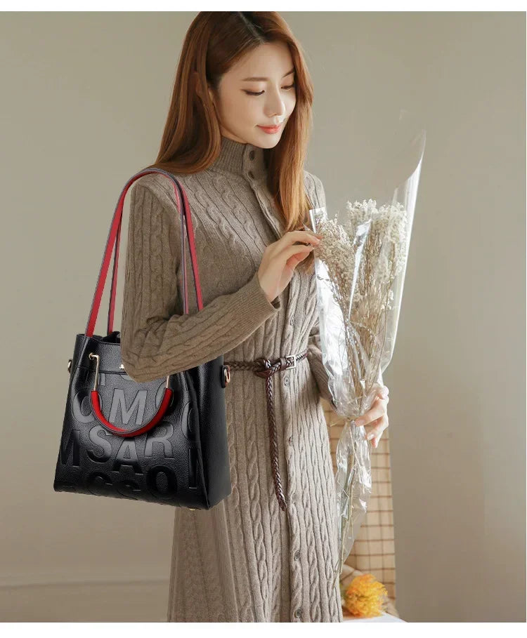2025 New Crossbody Bag Large Capacity Popular on The Internet Same Western Style Soft Leather Embossed Shoulder Handbag