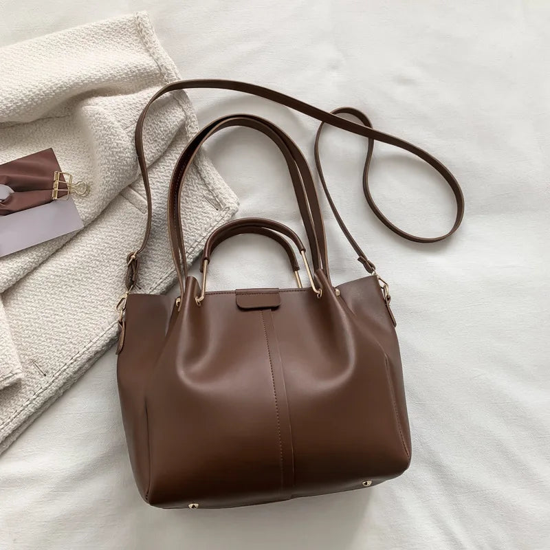 Retro Minority Design Portable Large Capacity Bag for Women 2023 New Trendy All-Match Commute Crossbody Tote Bucket Bag