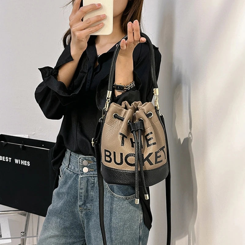 New Fashion Women's Bucket Bag Trend Brand Casual Versatile Shoulder Bag High-end Classic Crossbody Bag Designer Luxury Handbag