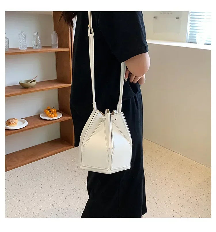 Women's Niche Foldable Bag Multifunctional Messenger Bag Portable Bag High Quality Popular Summer New 2025 Purses and Handbags