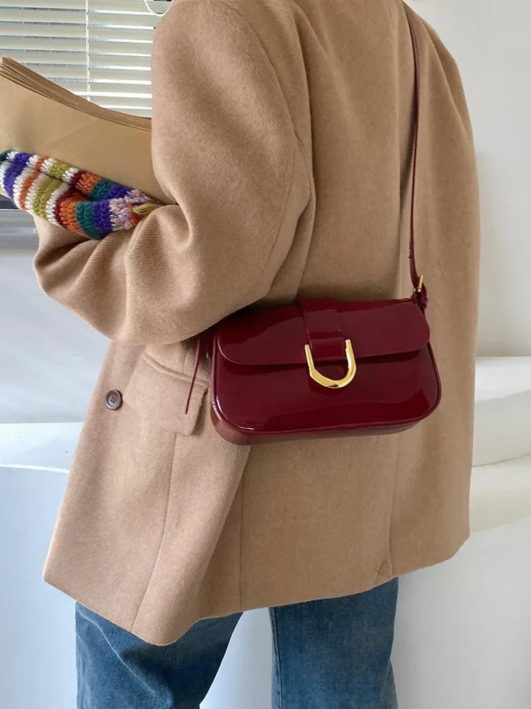 Fashionable and Leisure hand bag Bag Luxury Underarm Versatile One Shoulder Crossbody Bag French Small Small Body Bag Single