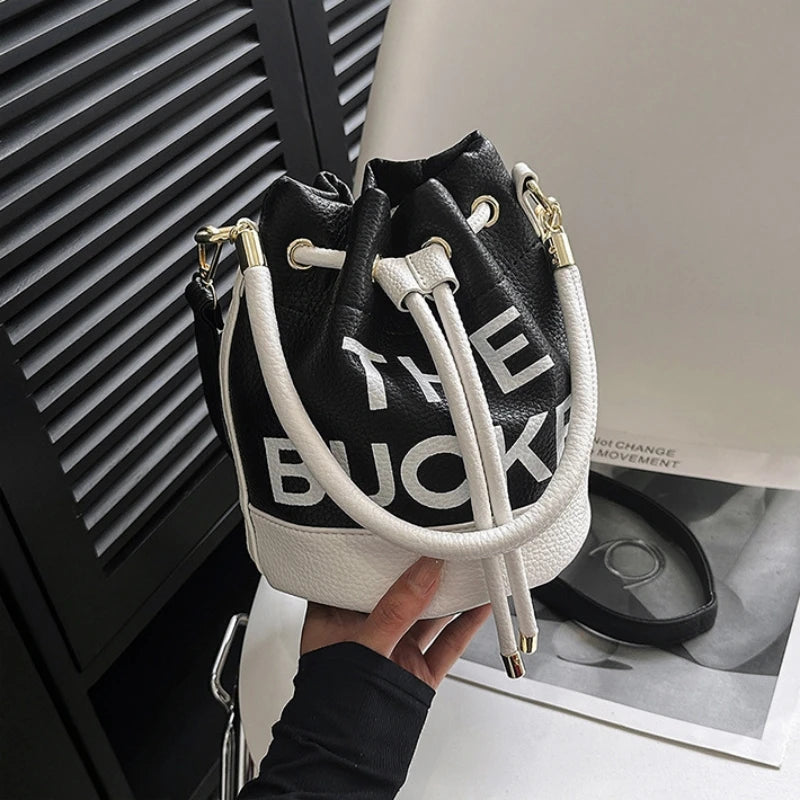 New Fashion Women's Bucket Bag Trend Brand Casual Versatile Shoulder Bag High-end Classic Crossbody Bag Designer Luxury Handbag