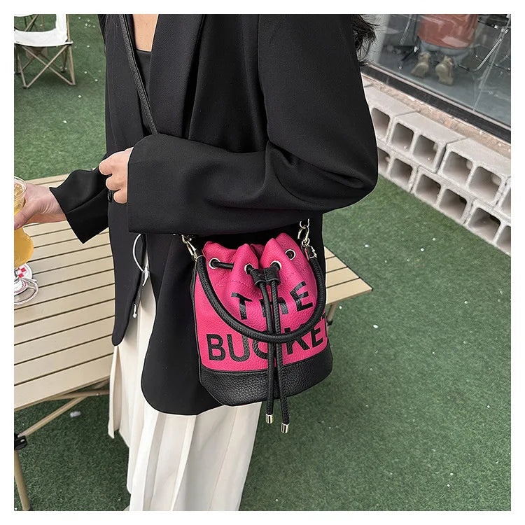 New Fashion Women's Bucket Bag Trend Brand Casual Versatile Shoulder Bag High-end Classic Crossbody Bag Designer Luxury Handbag