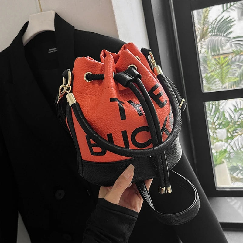 New Fashion Women's Bucket Bag Trend Brand Casual Versatile Shoulder Bag High-end Classic Crossbody Bag Designer Luxury Handbag