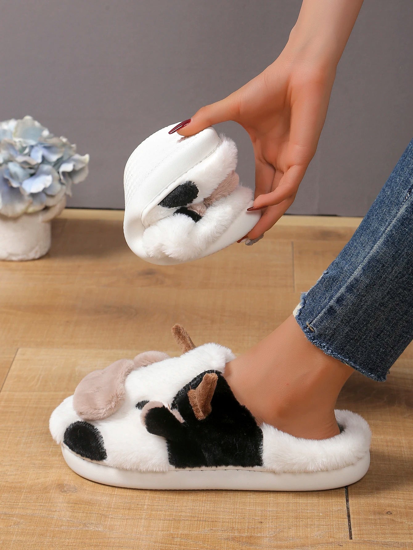 Cow plush warm couple women's cotton slippers women's autumn and winter indoor home non-slip and wear-resistant cotton shoes