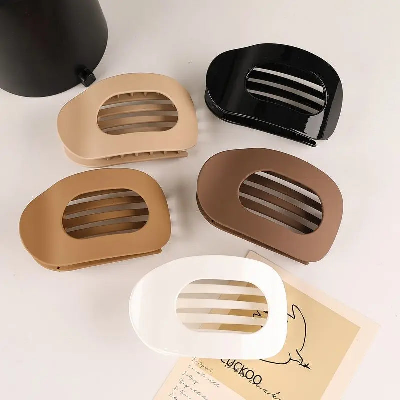 1pc  New flat circular hair clip with duckbill grip, strong teeth, bendable and comfortable curved design for hair clip