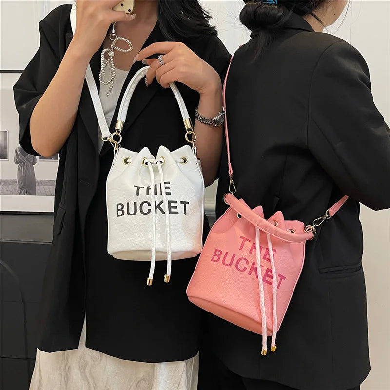 2024 Fashion Bag Women's New Bucket Bag Oblique Span Bag Female Bag Cross-border Portable Retro Women's Bag