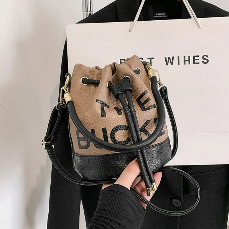 New Fashion Women's Bucket Bag Trend Brand Casual Versatile Shoulder Bag High-end Classic Crossbody Bag Designer Luxury Handbag