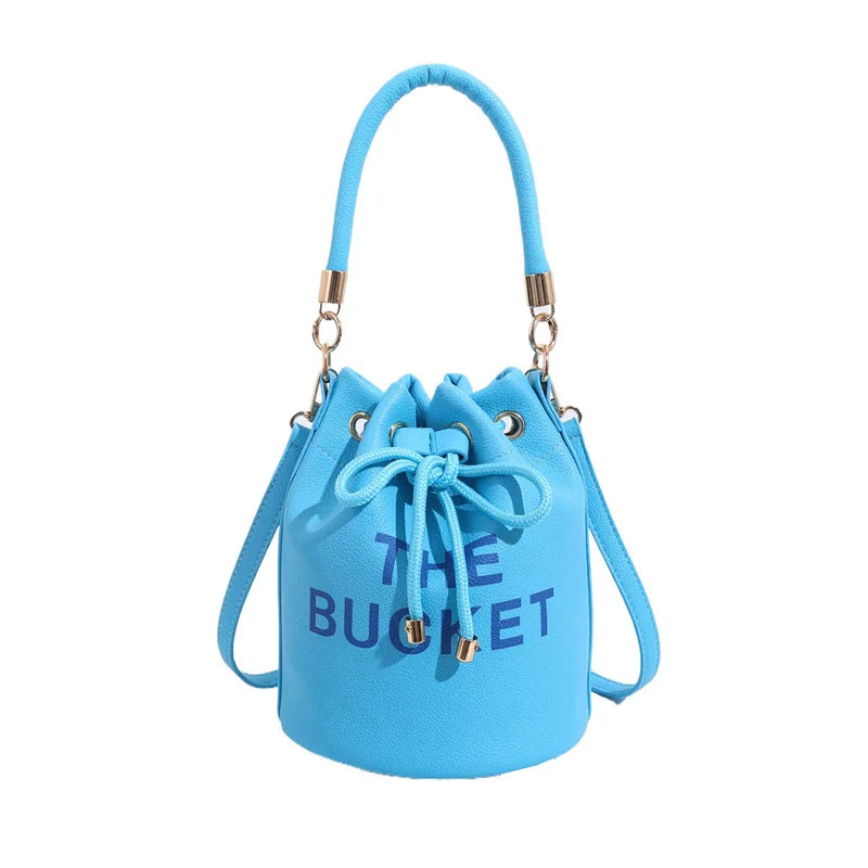 2024 Fashion Bag Women's New Bucket Bag Oblique Span Bag Female Bag Cross-border Portable Retro Women's Bag