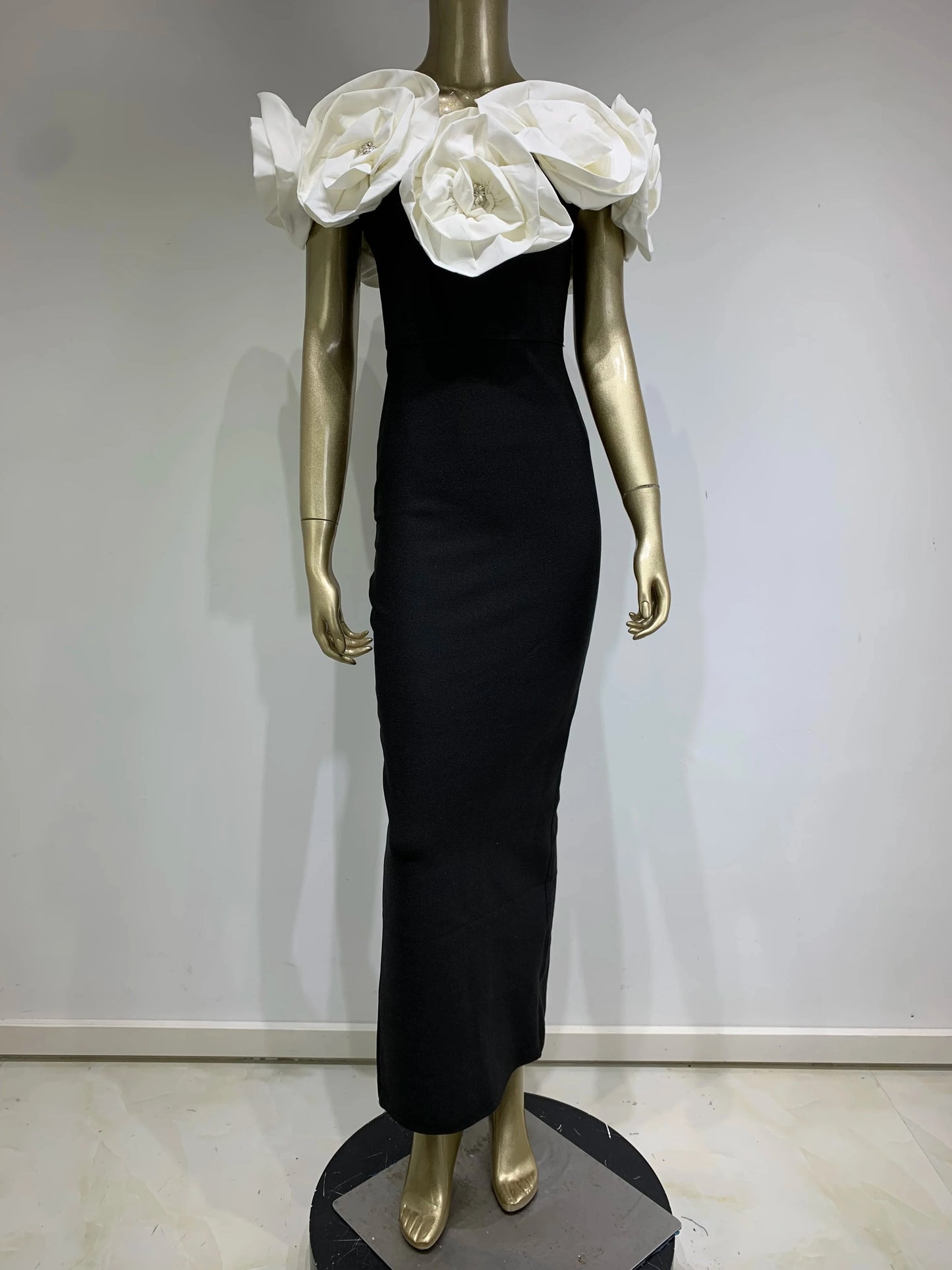 Women Celebrity Sexy Off Shoulder Flower Diamonds Black Maxi Long Bandage Dress 2024 Knitted Elegant Evening Club Party Clothing