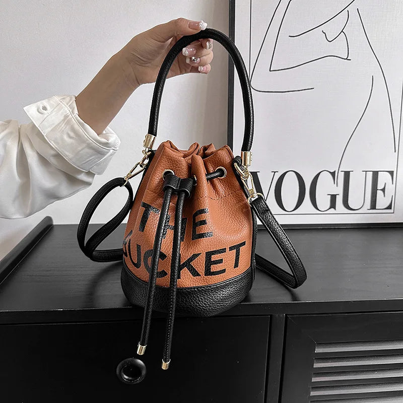 New Fashion Women's Bucket Bag Trend Brand Casual Versatile Shoulder Bag High-end Classic Crossbody Bag Designer Luxury Handbag