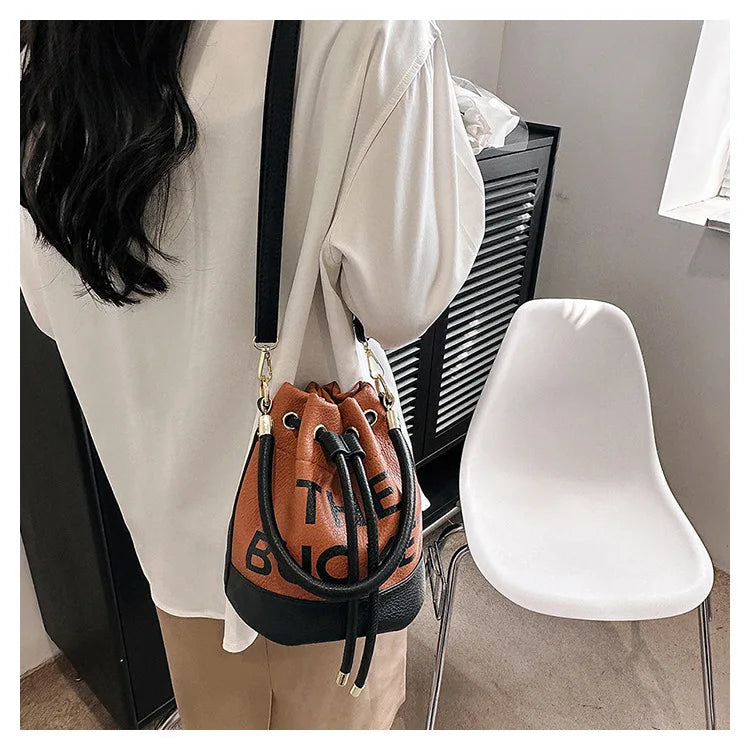 New Fashion Women's Bucket Bag Trend Brand Casual Versatile Shoulder Bag High-end Classic Crossbody Bag Designer Luxury Handbag