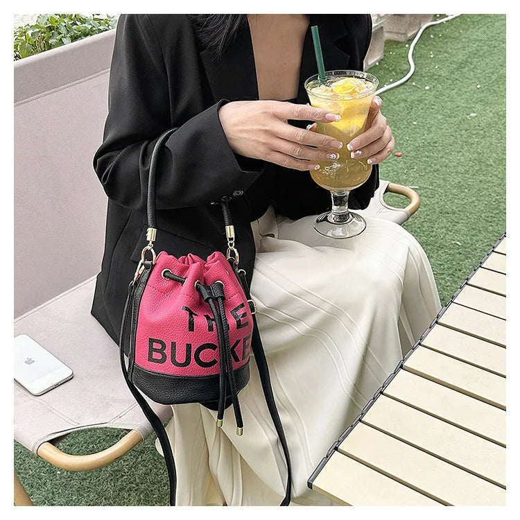 New Fashion Women's Bucket Bag Trend Brand Casual Versatile Shoulder Bag High-end Classic Crossbody Bag Designer Luxury Handbag