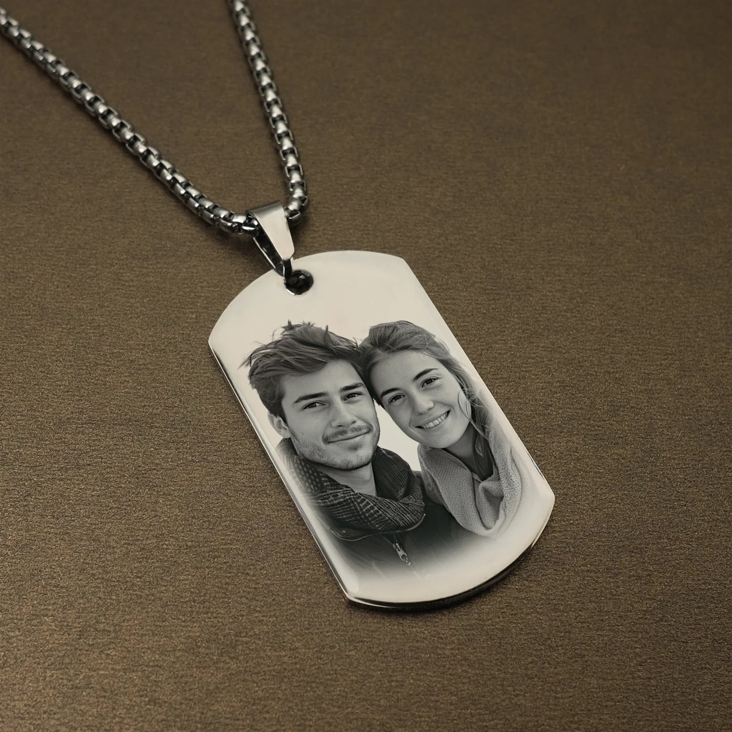 Personalized Photo Necklace Pendant Custom Pet Memorial Necklace,Customized Engraved Necklace with Photo Christmas Gifts