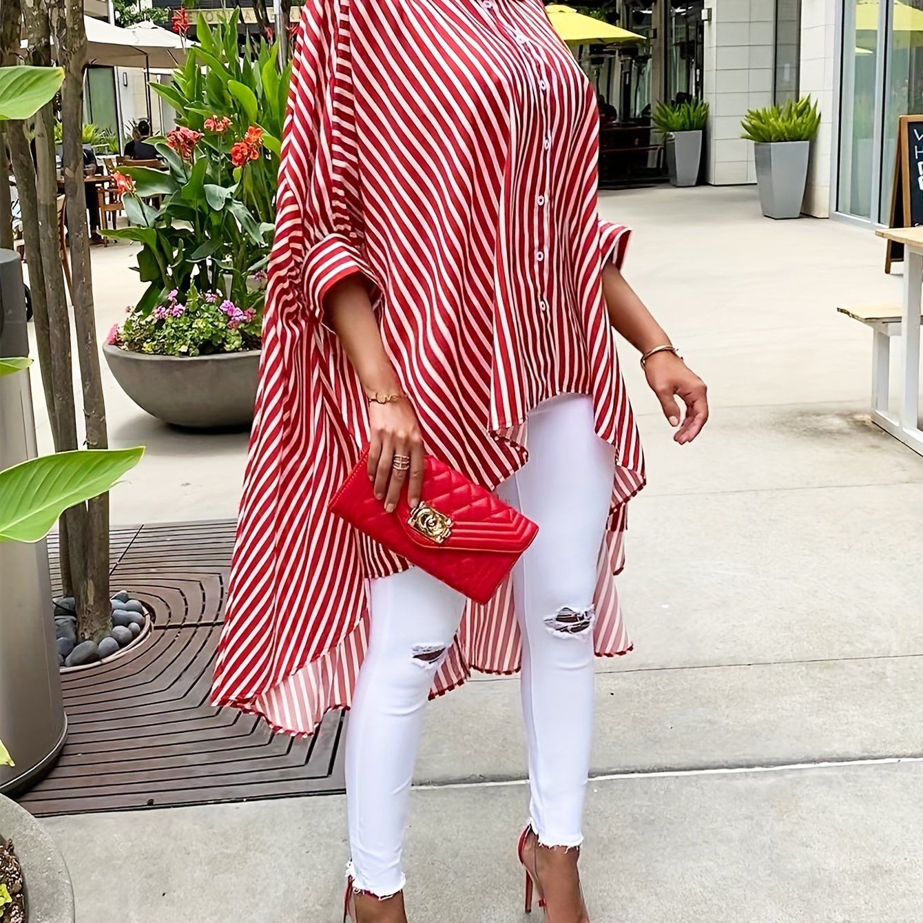 Chic High-Low Hem Striped Shirt - Effortless Long Sleeve, Button-Up Top for Casual Wear