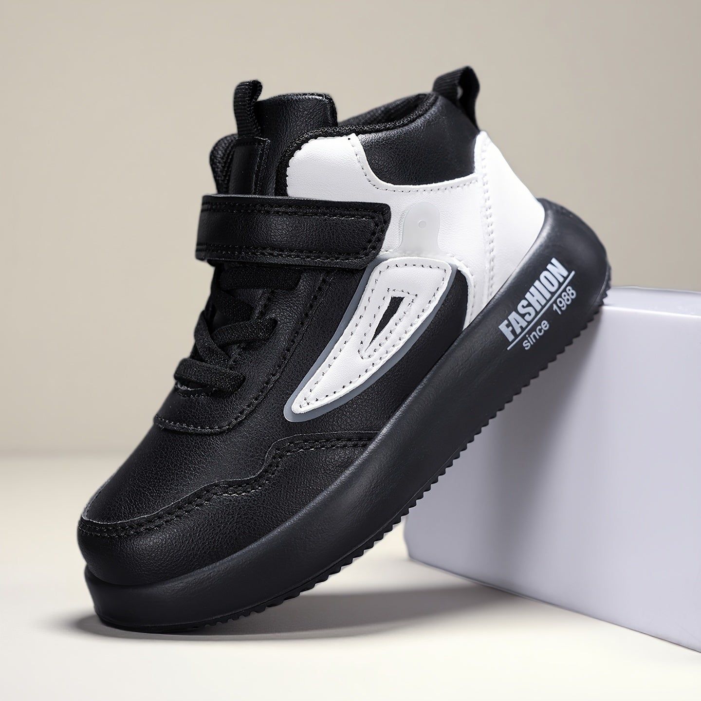 Boys' Lightweight Mid-Top Sneakers with Closure - Breathable -like Upper, Cushioned EVA Sole & Arch Support - All-Season Black/White Sneakers for Running, Gym, School & Casual Attire - Comfortable Casual Sports Shoes for Acti