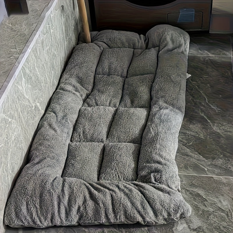 Extra Large Plush Dog Bed Sofa - Thick Soft Polyester Pet Mattress for Small Medium Large Dogs & Cats, Cushioned Rectangular Design with Grid Pattern, All-Season Cozy Furniture for Indoor/Outdoor Use, Pet Furniture Bed, Cozy