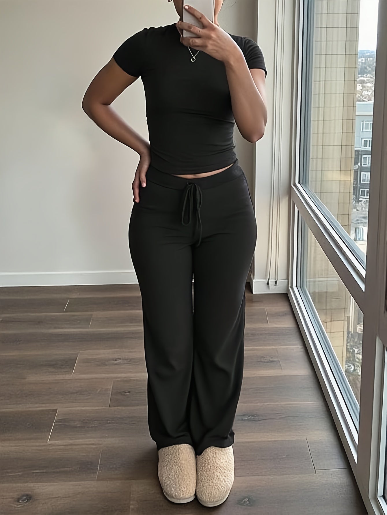 Maroon Women's Two-Piece Set: Short Sleeve Crop Top & High-Waisted Wide-Leg Pants - Cozy Fleece Loungewear with Drawstring Waist, Soft & Comfortable for Casual Home Wear, All-Season Wear, Loungewear Set|Casual Style|Soft Flee