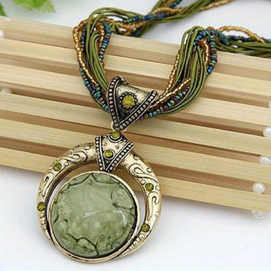 1pc Elegant Bohemian Necklace - Green Marble-like Stone Pendant with Golden-Tone Alloy Chain, All-Season Jewelry for Women, Parties, Holidays, Everyday & Formal Events - Year-round Elegant Necklace Gift, Holiday Accessory, Cl