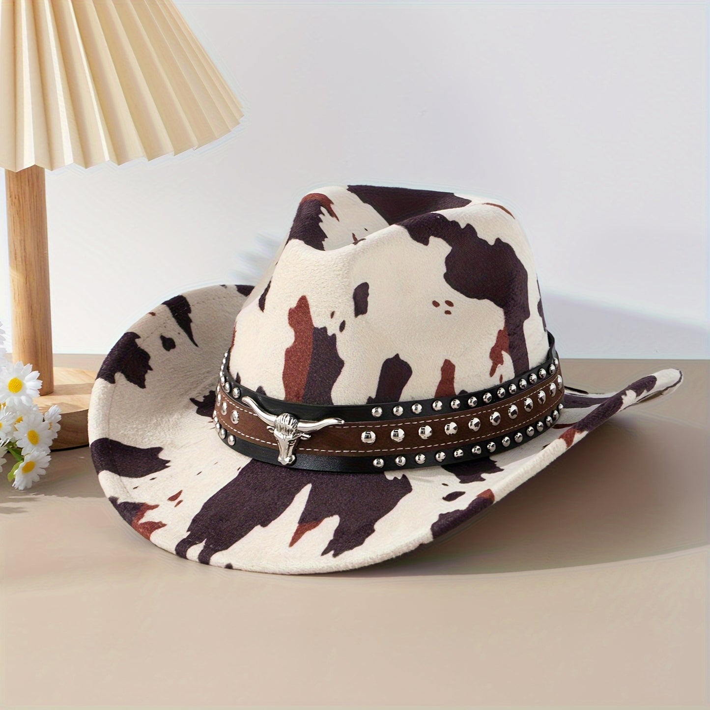 1pc Retro Cowgirl Pattern Women's Felt Hat with Studded Strap Accessories, Wide Brim Western Style, Non-Deformable, Suitable for Outdoor and Camping, Fashion Streetwear Spring/Summer/Autumn European-American Cowboy Hat with V